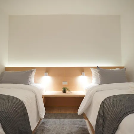 E11 Hotel - Bts Punnawithi